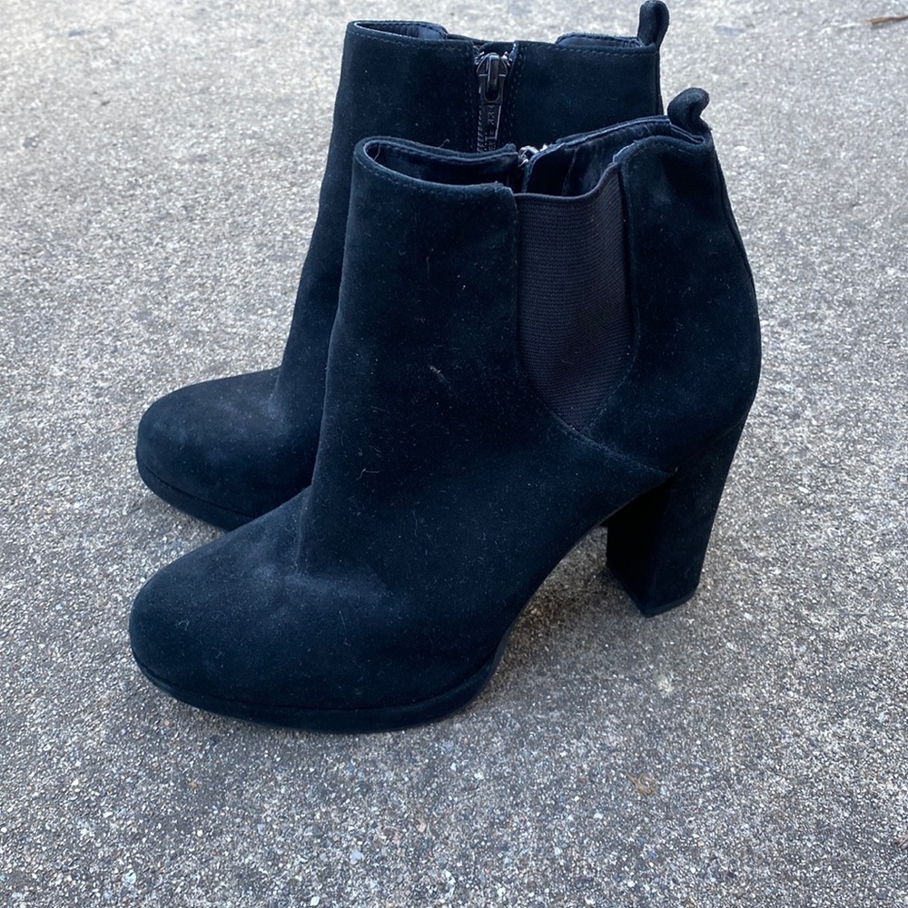 Gianni Bini 4” Booties, size 8